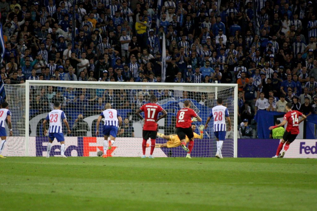 Liga dos Campeões? City e Arsenal roubam protagonismo com ´final  antecipada´ 